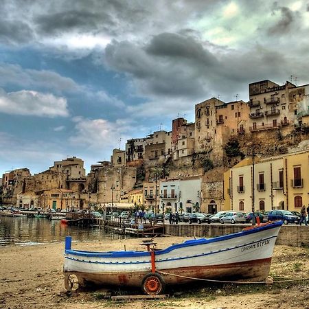 Case Vacanze Nonna Nick Castellammare del Golfo Exteriör bild